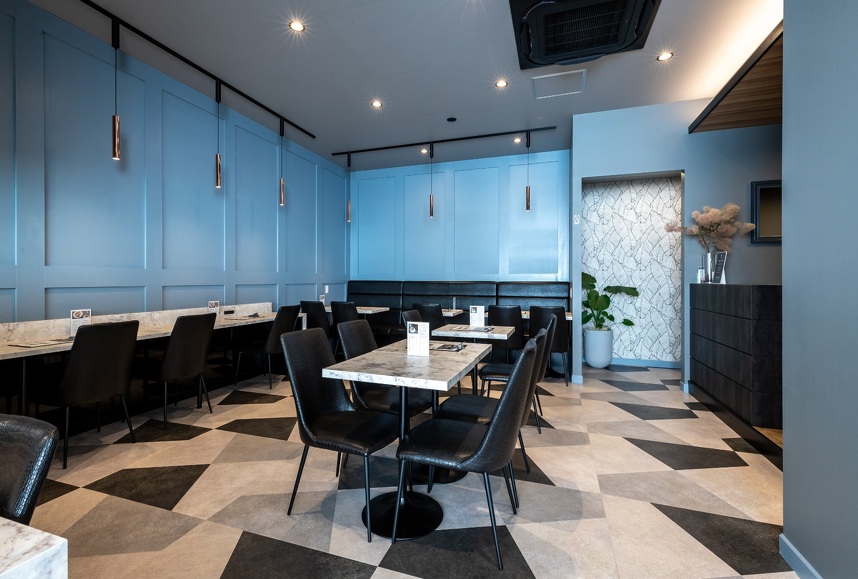 落ち着いた空間：勉強や仕事をしたいとき、コンセント有り。