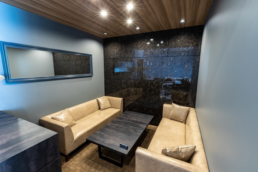 落ち着いてすごせるVIPルーム（有料）